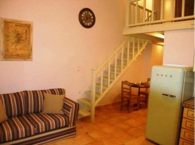 Giogarakis Suites Eleonas Room photo